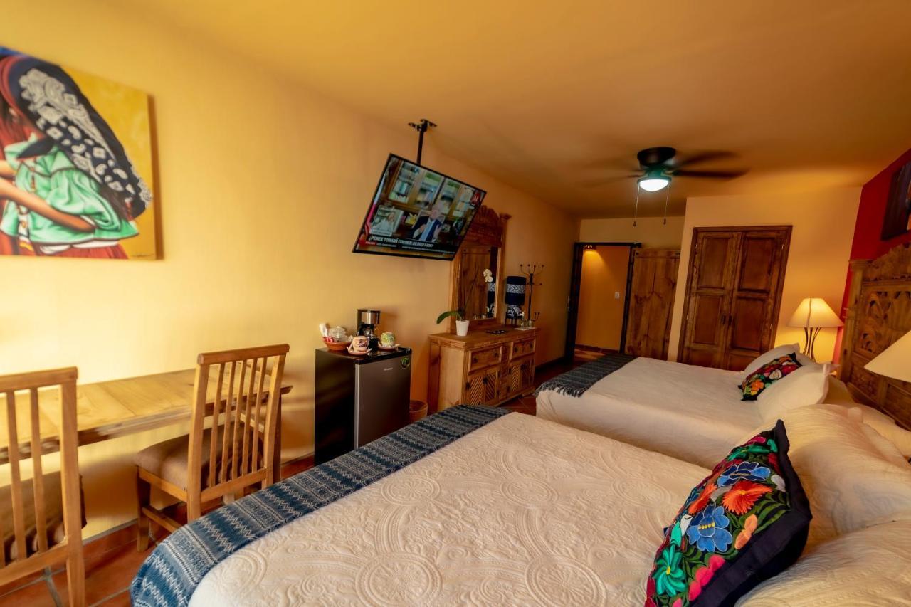 La Casona Chapala Hotel ภายนอก รูปภาพ
